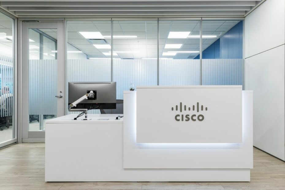 Cisco Hiring Freshers 2022