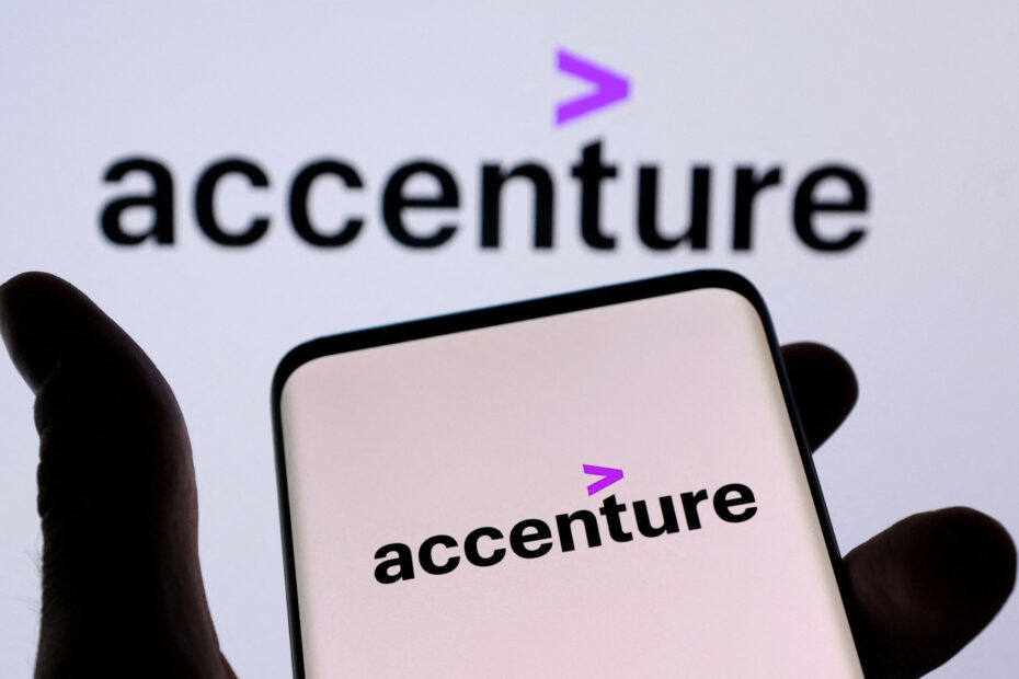 Accenture to layoff 19000 employees